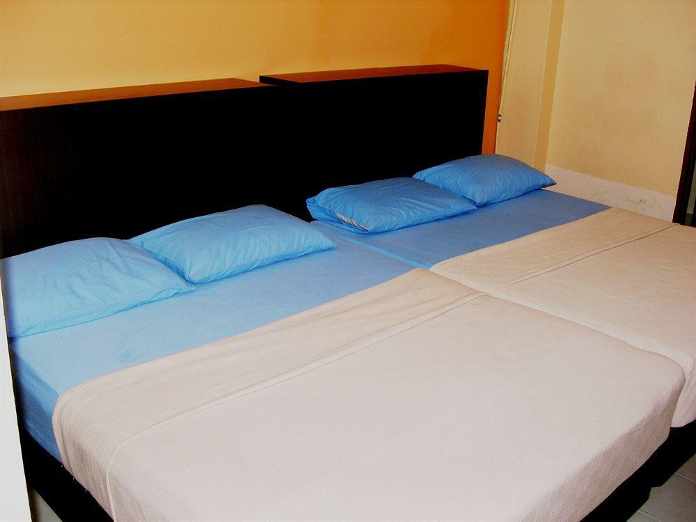 Hotel Pudu 88 @ China Town Kuala Lumpur Exteriör bild