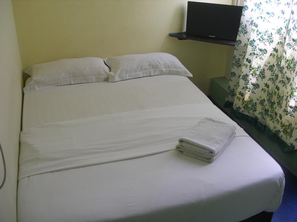 Hotel Pudu 88 @ China Town Kuala Lumpur Exteriör bild